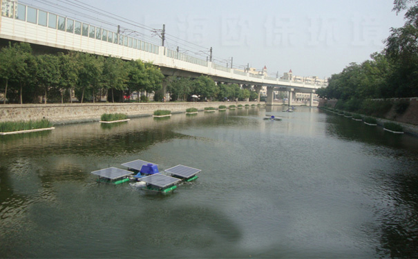 30北京大型水域的太阳能曝气机布置.jpg